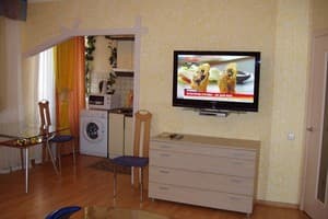 Центр Апарт-отель ул. Трехсвятительская 3