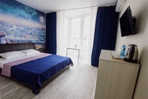 Квартира East Residence, вул. М. Драгоманова 2Б. Апартаменты двухместный №2 с панорамным окном 1