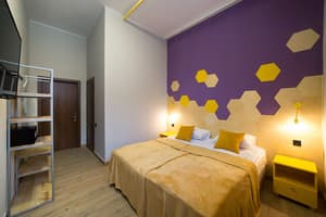 Хостел Hotel Bee Station. Стандарт двухместный  1